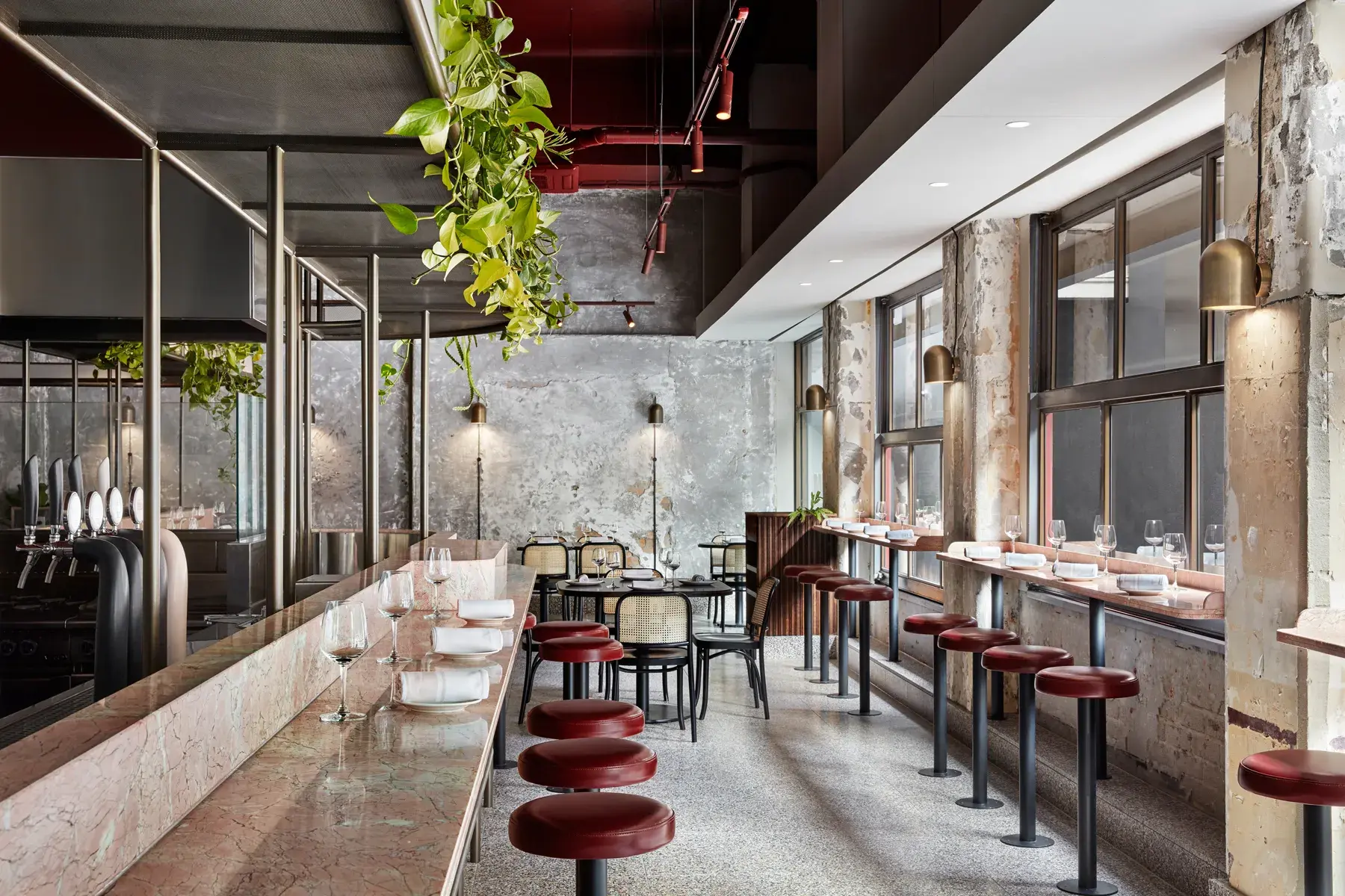 Restaurant with benches and fixed stools