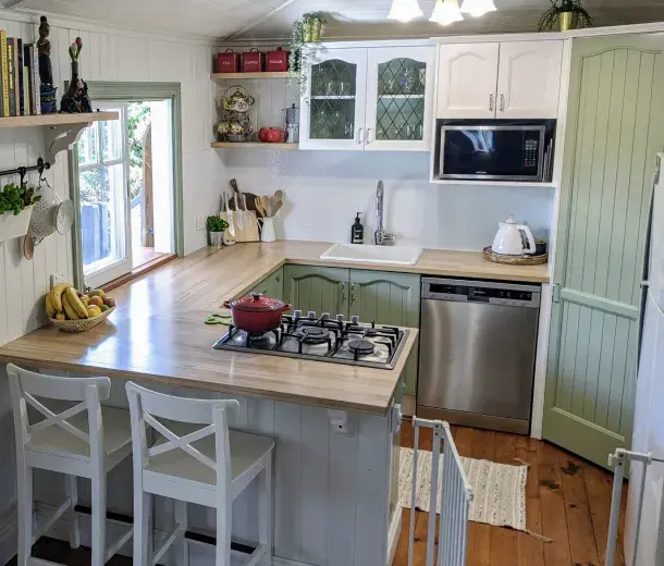 Kitchen, Bathroom and Laundry 