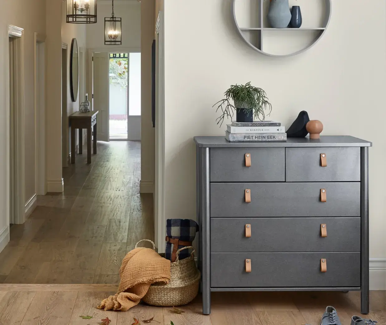 Guide to upcycling furniture with paint