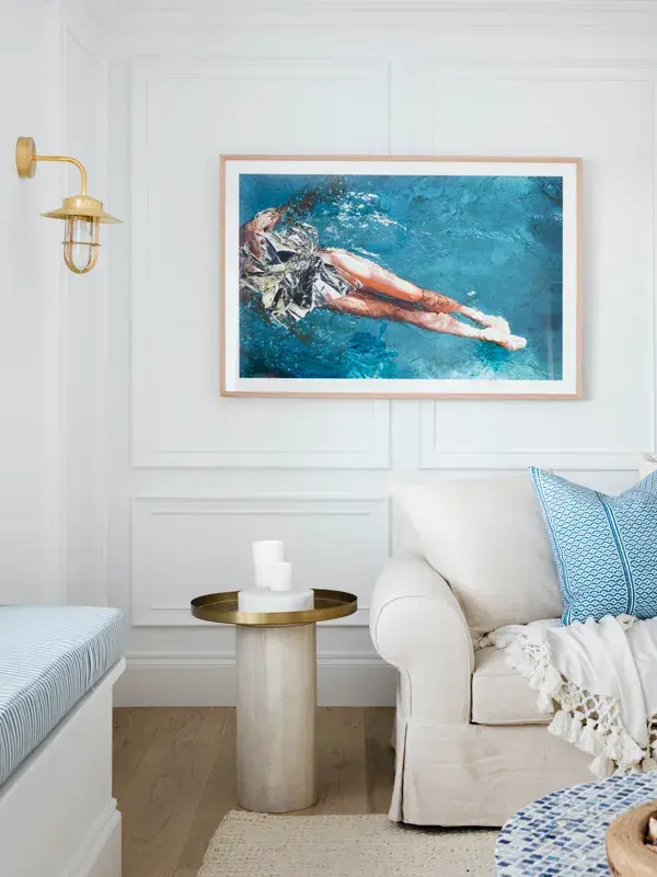 Hamptons living room in Dulux wash&wear in white on white