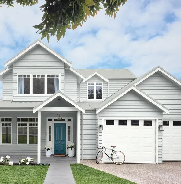 Expert tips for painting doors, windows & trims
