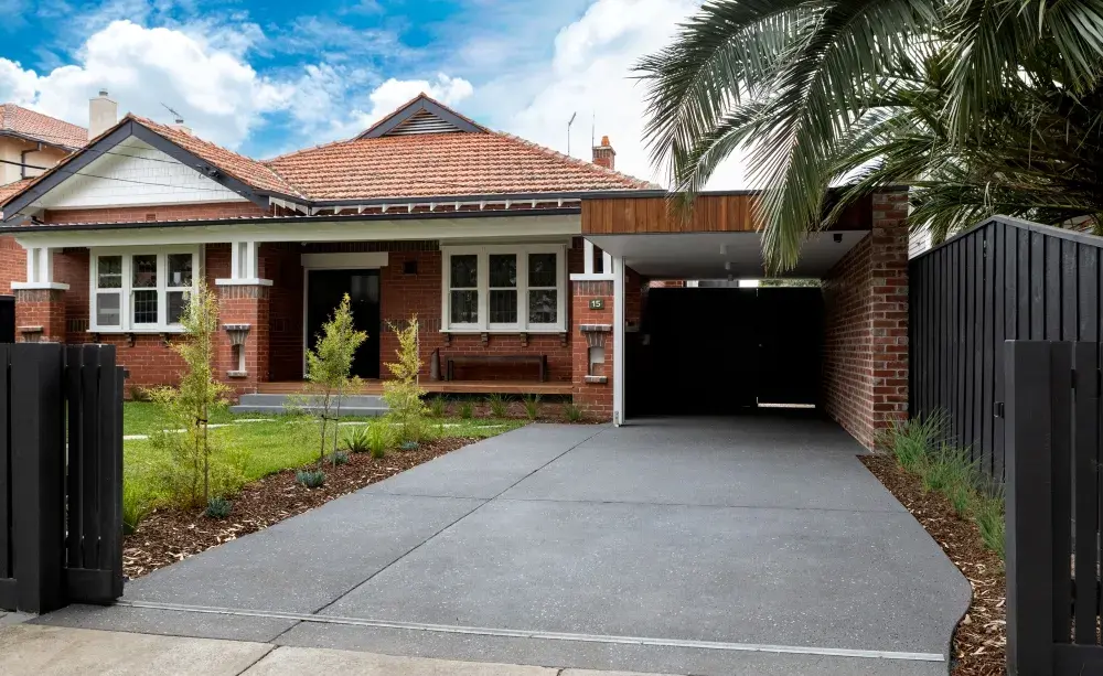 Resurfaced concrete driveway after Dulux Avista treatment